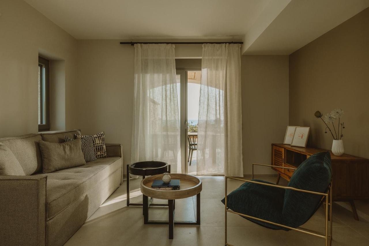 Villa Nama Seaside *