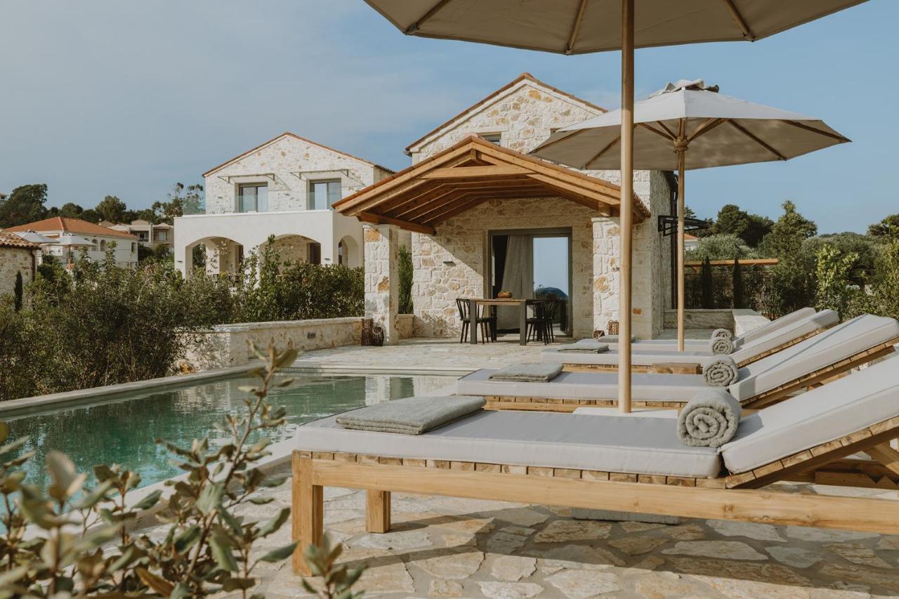Nama Seaside * Paralia Kanaliou